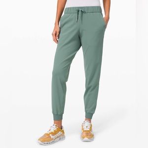 Lululemon On The Fly Joggers- Tidewater Teal